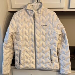 Columbia White  Quilted Jacket